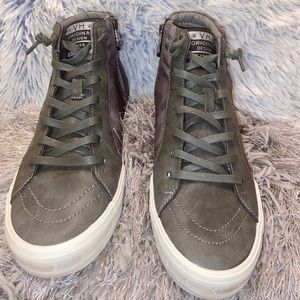 Vintage Havana Carbone Shoes